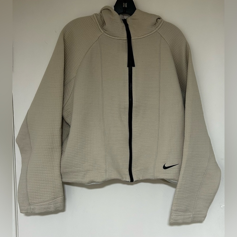 Nike Women’s Sportswear Tech Fleece Engineered Full-Zip Hoodie in Oatmeal Sz XL - Picture 3 of 11